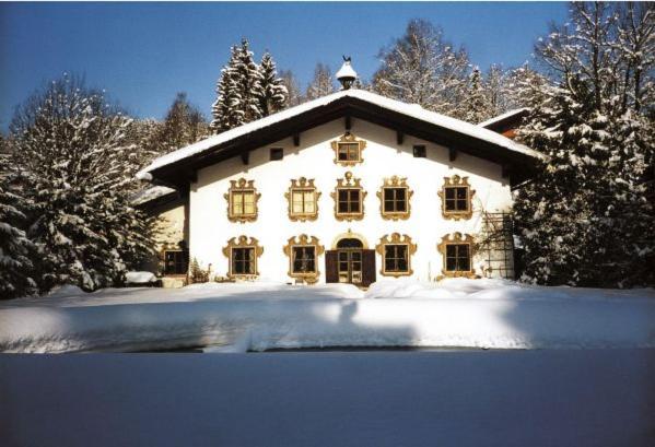 Villa Mellon Kitzbuhel Bagian luar foto